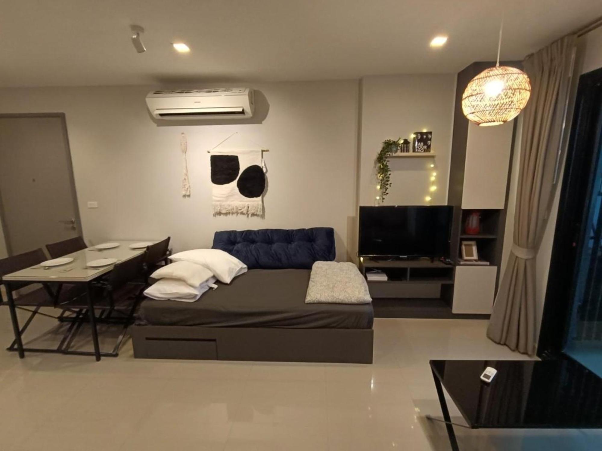 The Base Central Pattaya By Mickey Eksteriør bilde